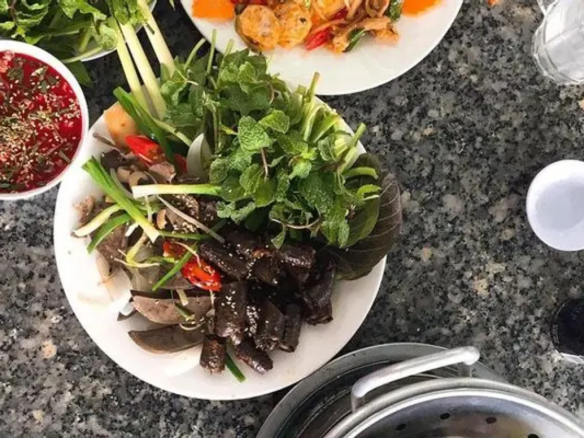 quán ăn gia đình bạn tôi - Hình 2