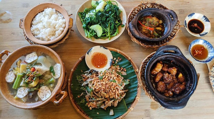 quán ăn mười khó - Hình 2