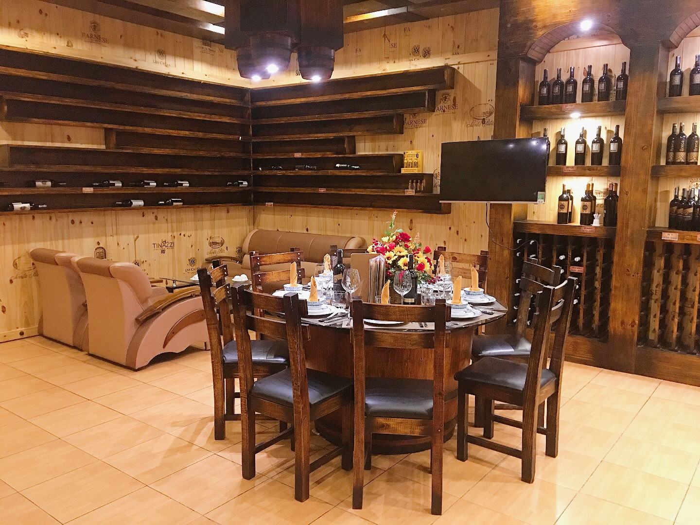 quán ăn những người bạn - Hình 2