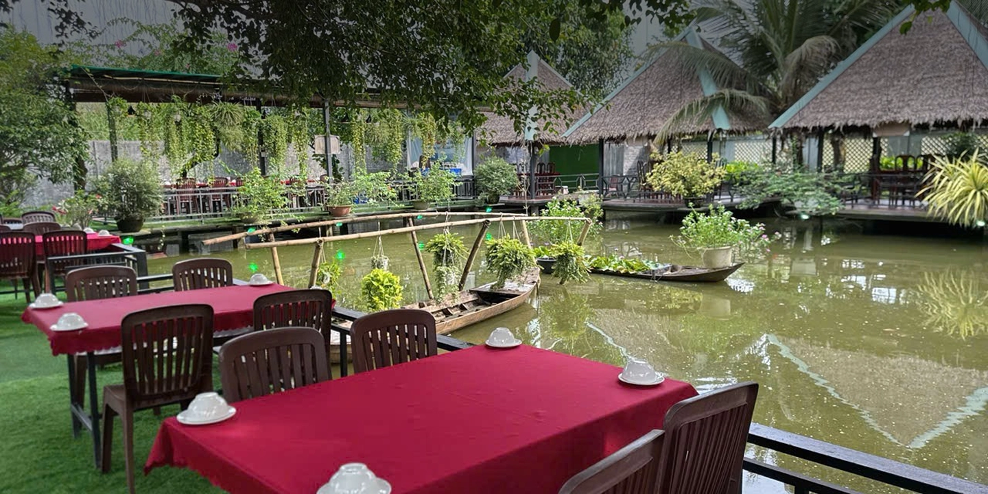 quán ăn ở ao sen - Hình 1