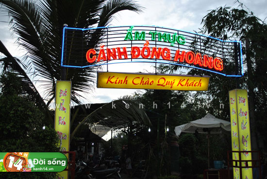 quán ăn ở cánh đồng hoang hóc môn - Hình 1