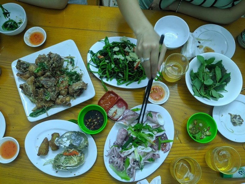 quán ăn ở cửa ông - Hình 5