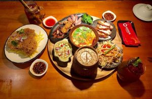 quán ăn ở đường quận hoàn kiếm