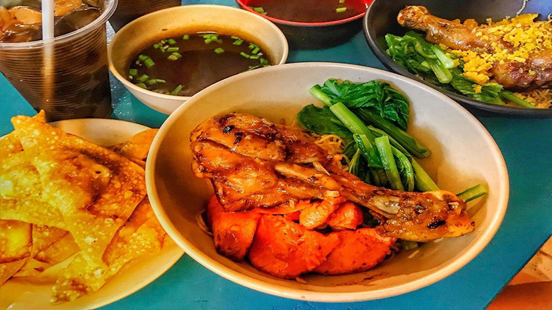 quán ăn ở gần sân bay - Hình 2