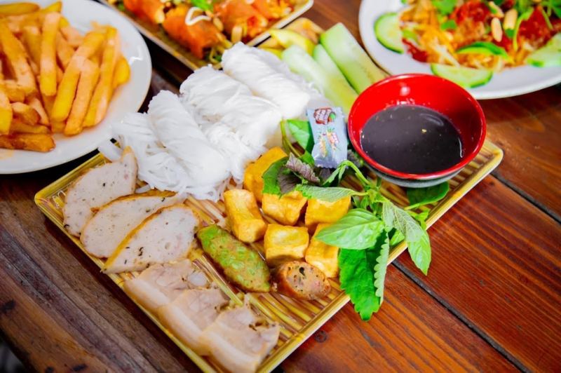quán ăn ở gần trường chinh - Hình 3