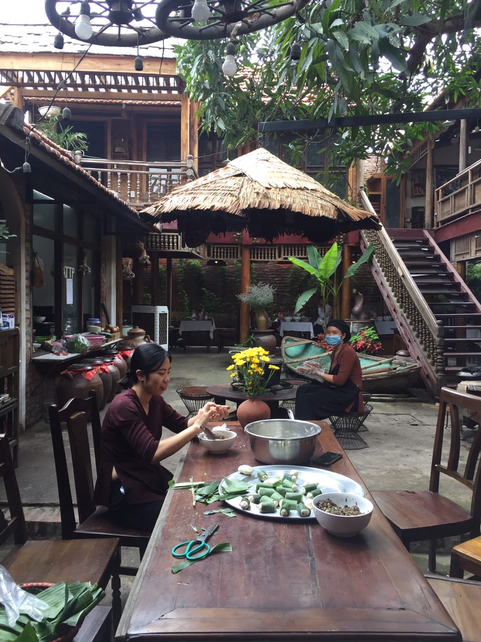 quán ăn ở làng cổ đường lâm - Hình 1