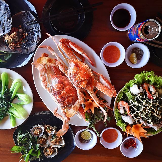 quán ăn ở làng ghẹ hàm ninh - Hình 3