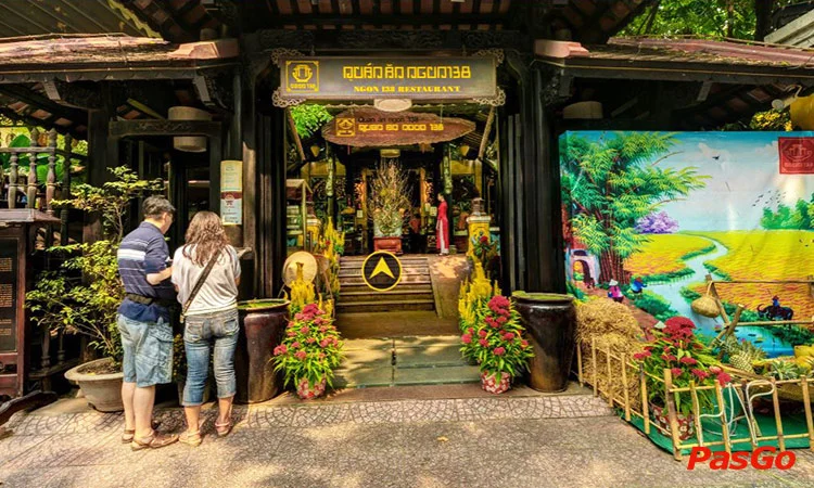 quán ăn ở nam kỳ khởi nghĩa - Hình 2