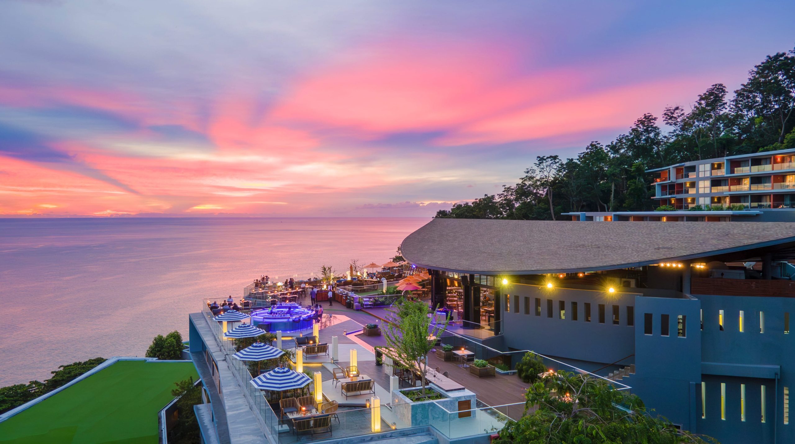 quán ăn ở patong phuket - Hình 4