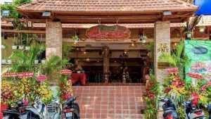 quán ăn ở phố phạm ngọc thạch