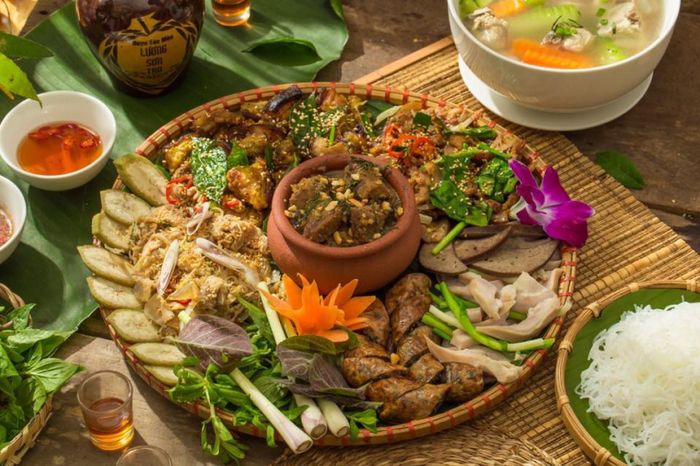 quán ăn ở quan hoa - Hình 2