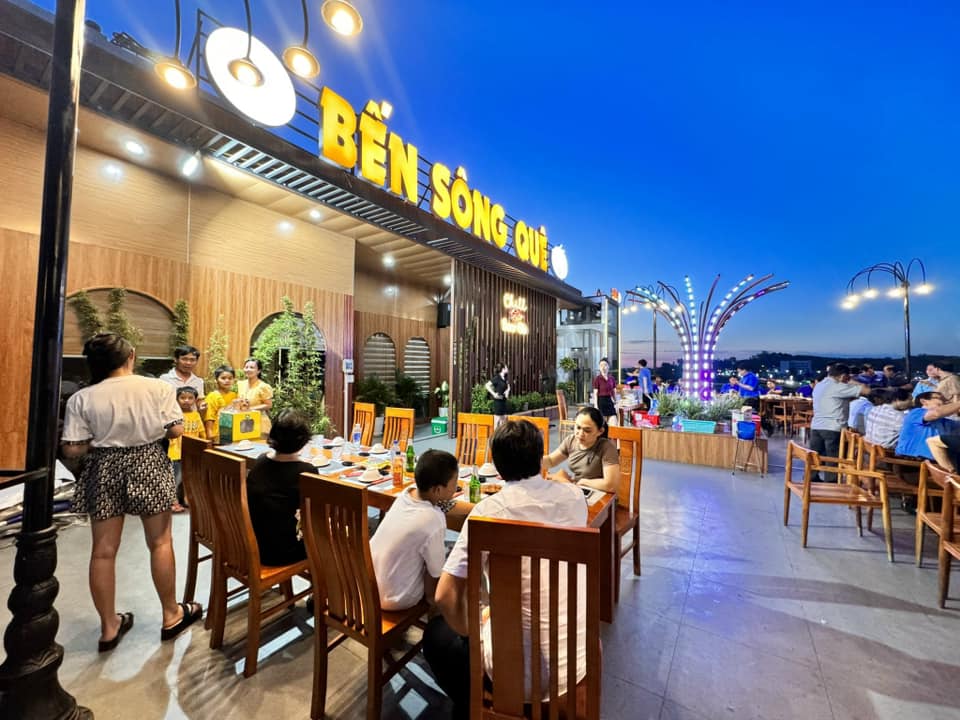 quán ăn ở quảng ngãi view đẹp - Hình 5