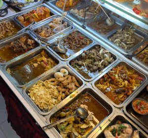 quán ăn trưa