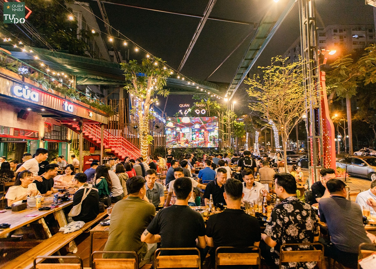 quán ăn xem bóng đá hà nội - Hình 2