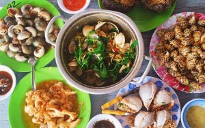 quán ốc luộc ăn gần đây