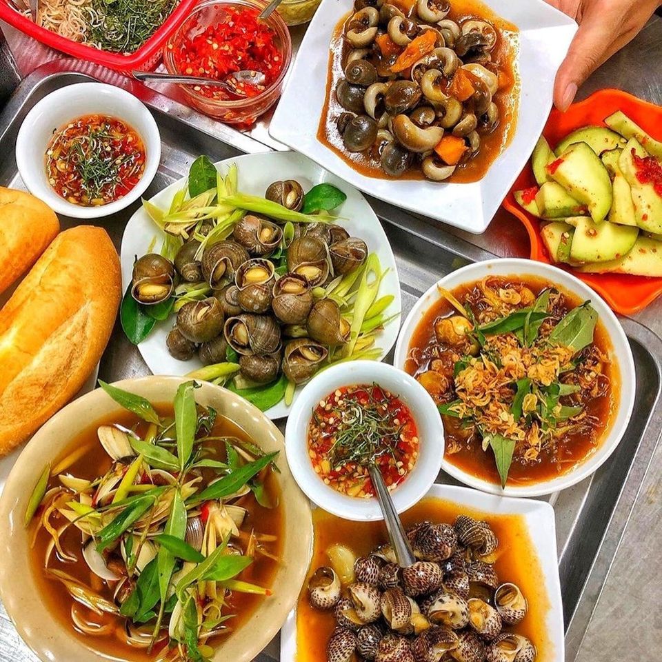 quán ốc luộc ăn gần đây - Hình 4