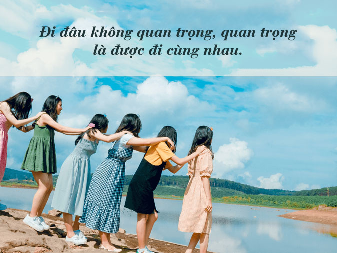stt du lịch cùng bạn bè - Hình 1