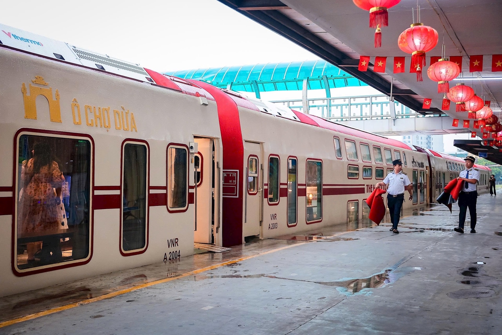 tàu du lịch 5 cửa ô hà nội - Hình 5