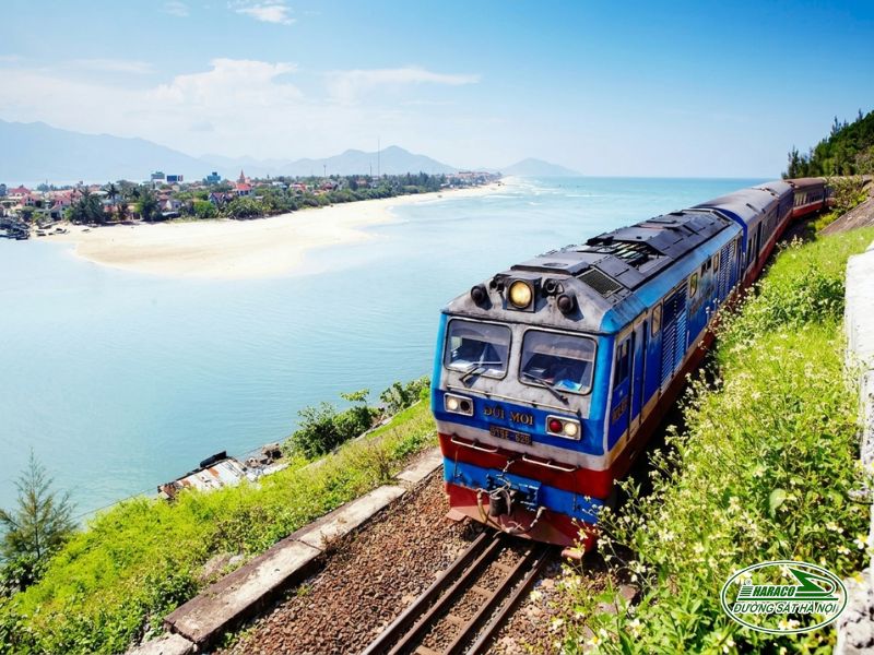tàu du lịch sài gòn đà nẵng - Hình 4