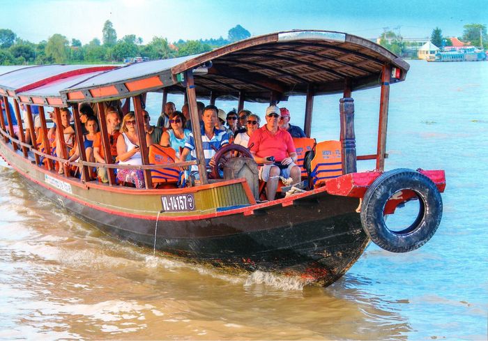 tàu du lịch vĩnh long - Hình 1