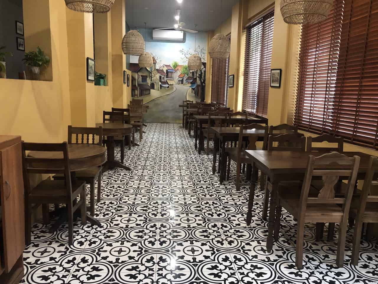 thu mua bàn ghế quán ăn - Hình 1