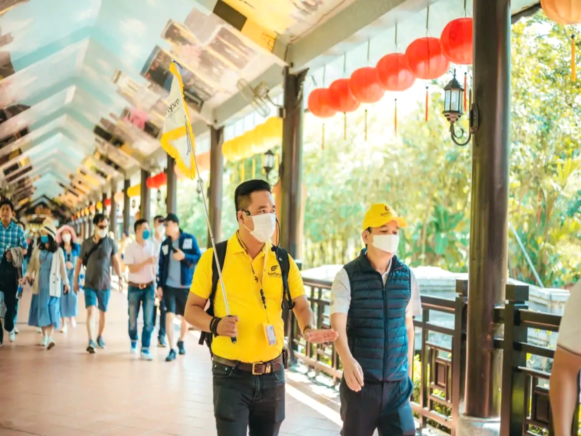 thuê hướng dẫn viên du lịch - Hình 2