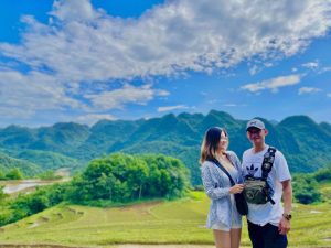 tìm bạn gái đi du lịch cùng