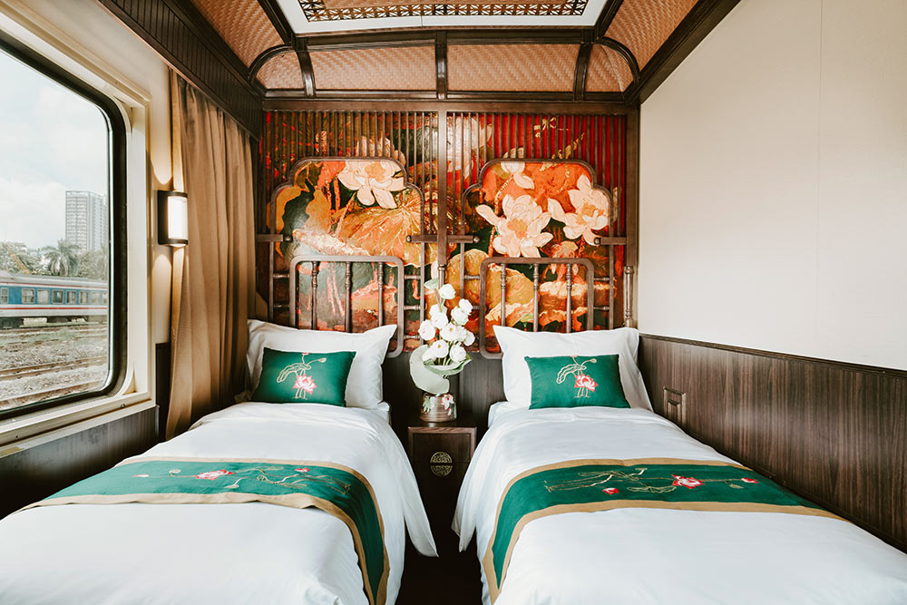 tour du lịch bằng tàu hỏa 5 sao - Hình 1