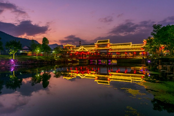 tour du lịch china cảnh đẹp bình biên - Hình 2