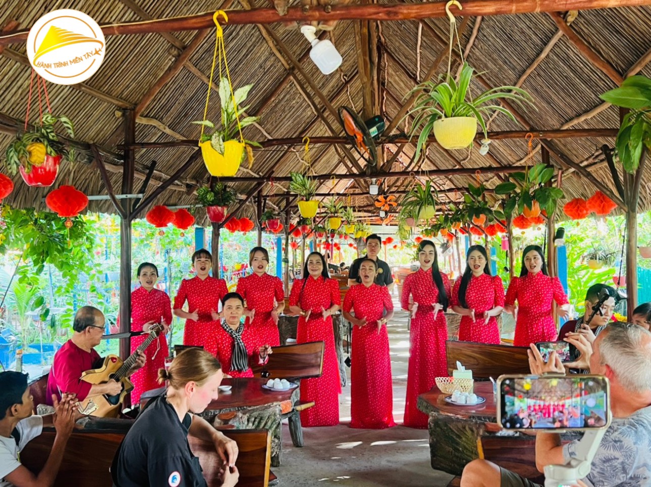 tour du lịch cồn thới sơn - Hình 4