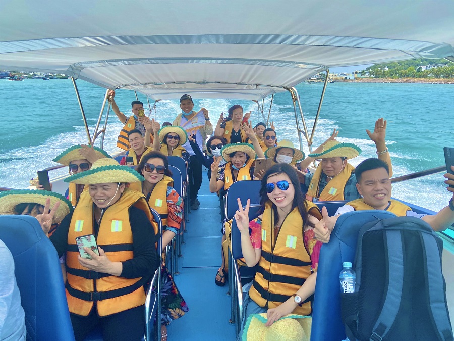 tour du lịch đảo nha trang - Hình 3