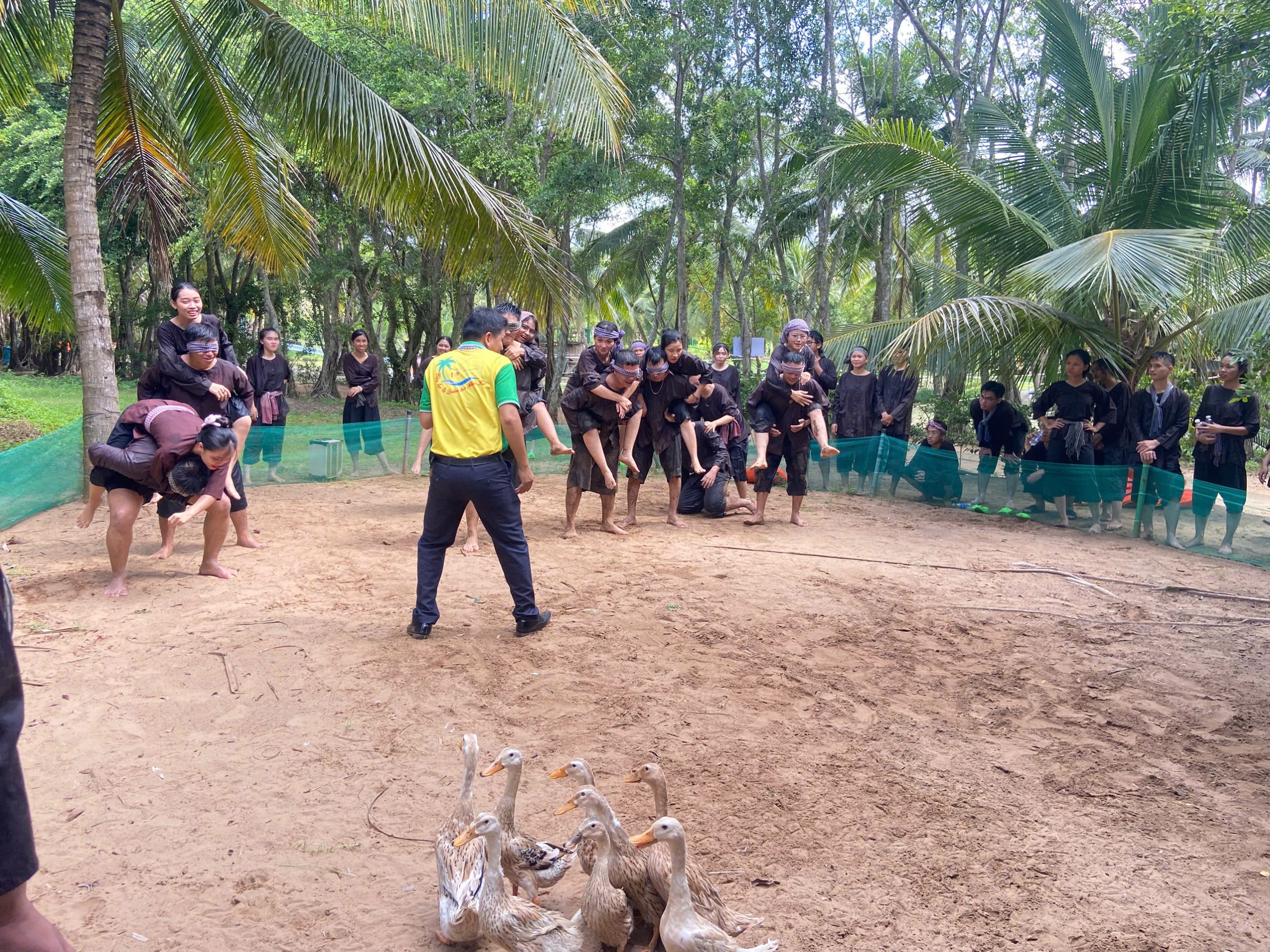 tour du lịch lan vương giá rẻ - Hình 4