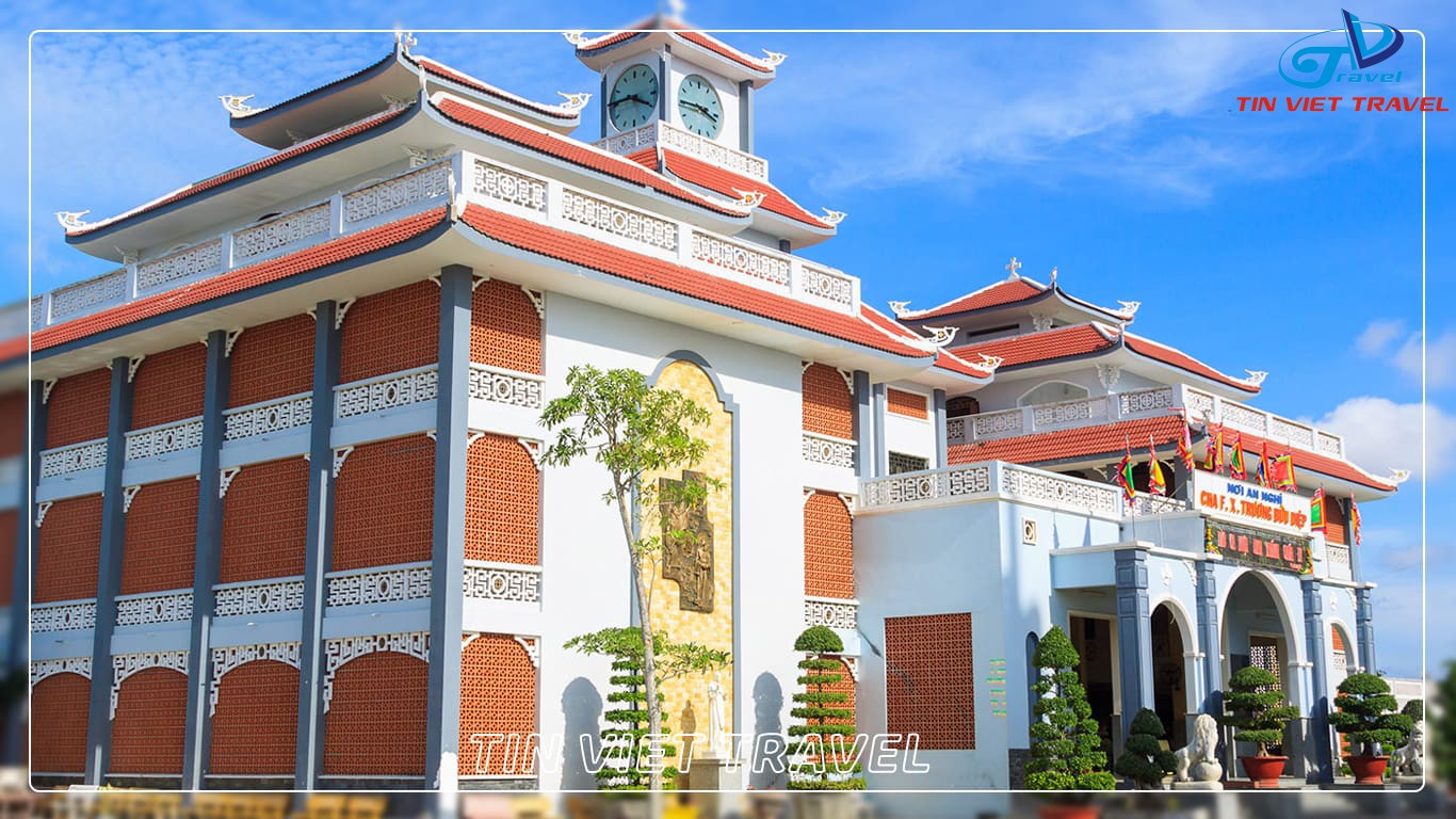 tour du lịch miền nam từ hà nội - Hình 1