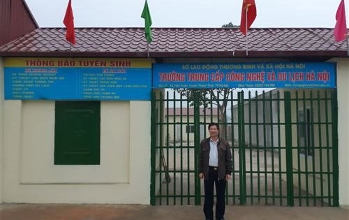 trung cấp công nghệ và du lịch - Hình 1