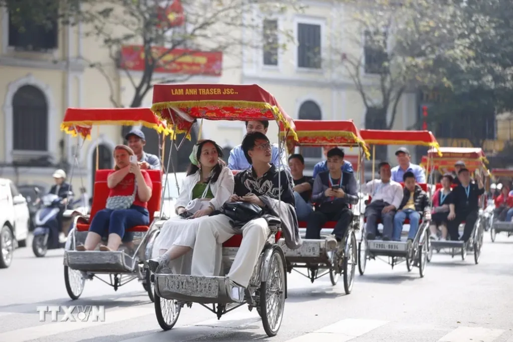 việc làm du lịch hà nội - Hình 3