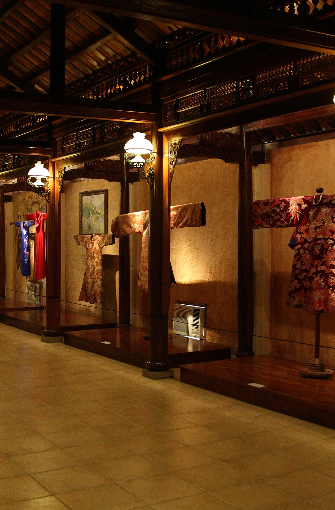 Bảo tàng Áo Dài - Hình 4