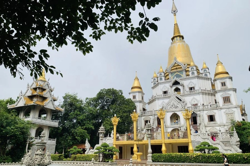 Các chùa cầu bình an ở TP.HCM - Hình 5