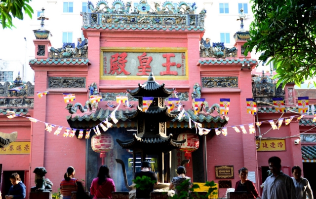 Các chùa cầu duyên ở Sài Gòn - Hình 2