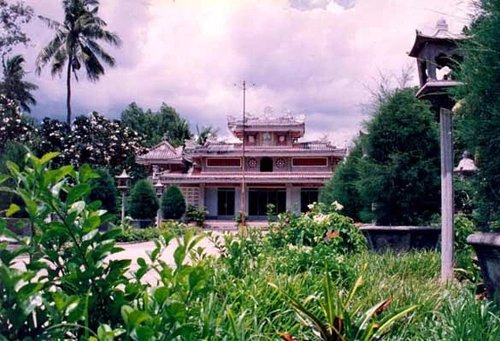Các chùa cổ ở TP.HCM - Hình 4