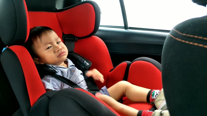 Cách xử lý khi trẻ quấy khóc trong chuyến đi - Hình 3