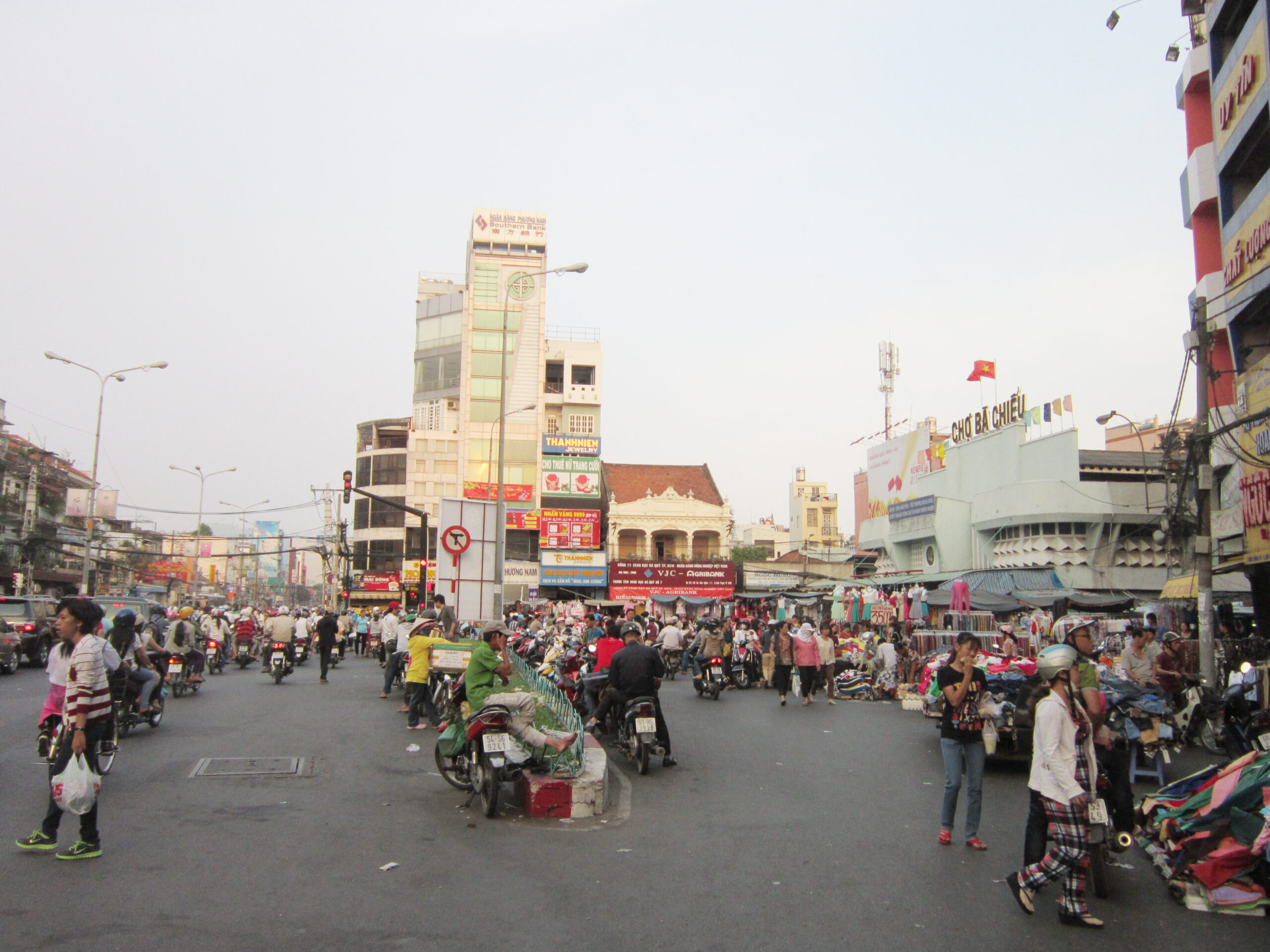 Chợ Bà Chiểu - Hình 1