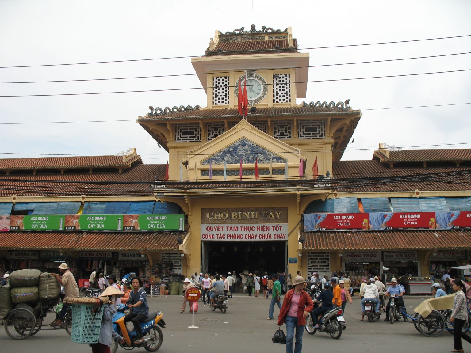 Chợ Bình Tây - Hình 1