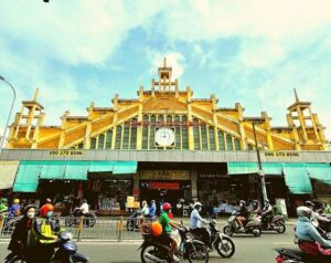Chợ lâu đời nhất TP.HCM