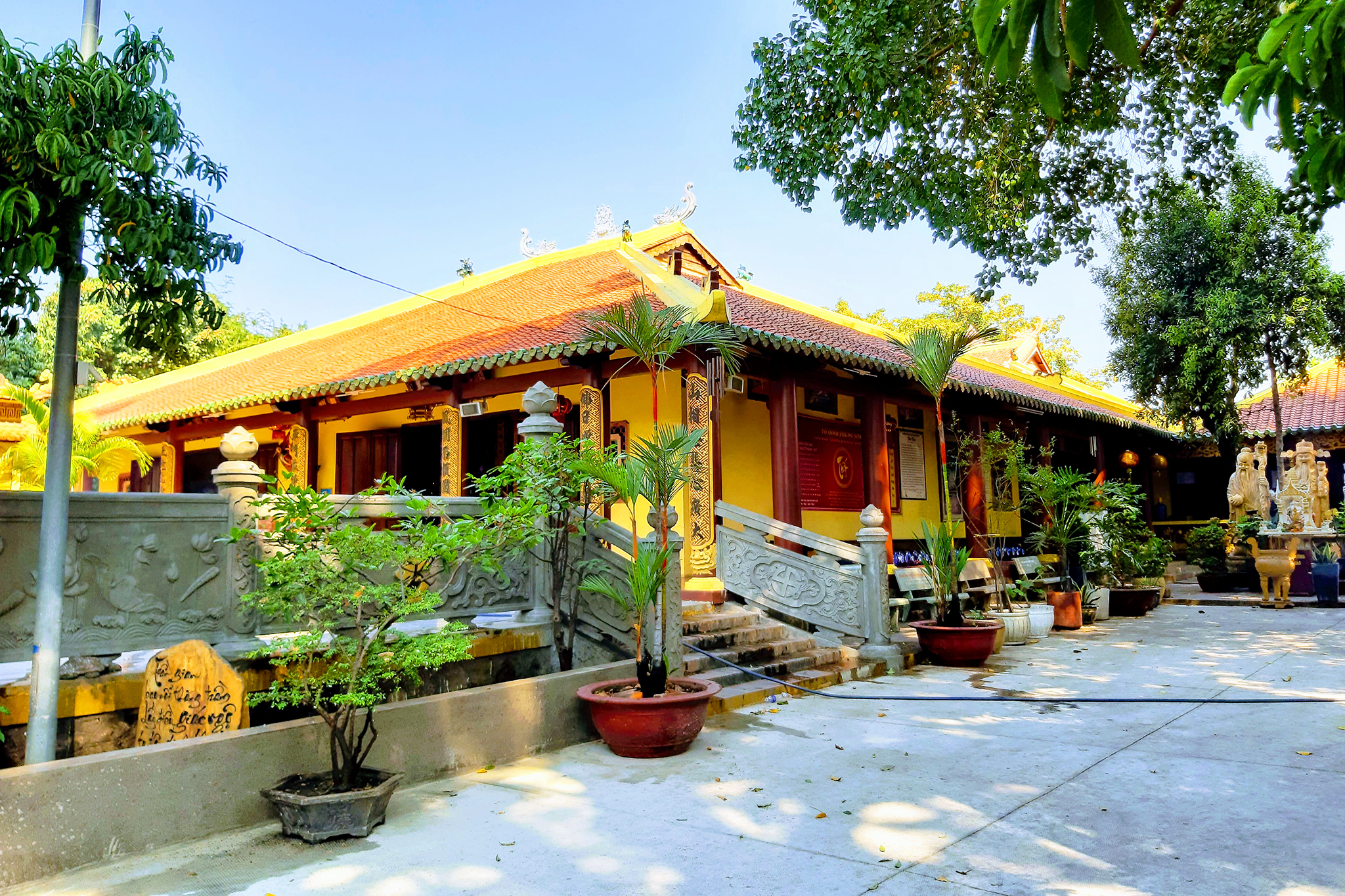 Chùa Phụng Sơn - Hình 2