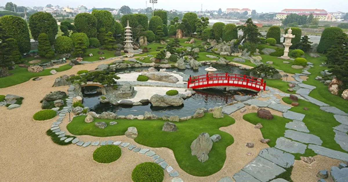 Công viên Cá Koi Rin Rin Park - Hình 3