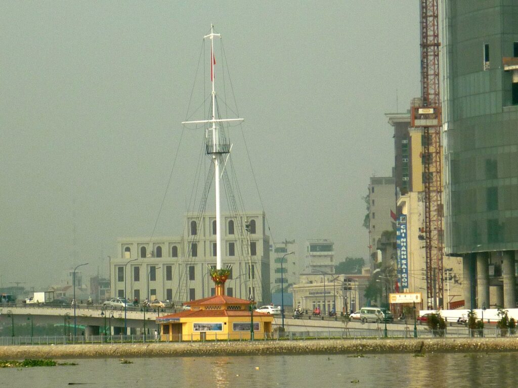 Cột cờ Thủ Ngữ