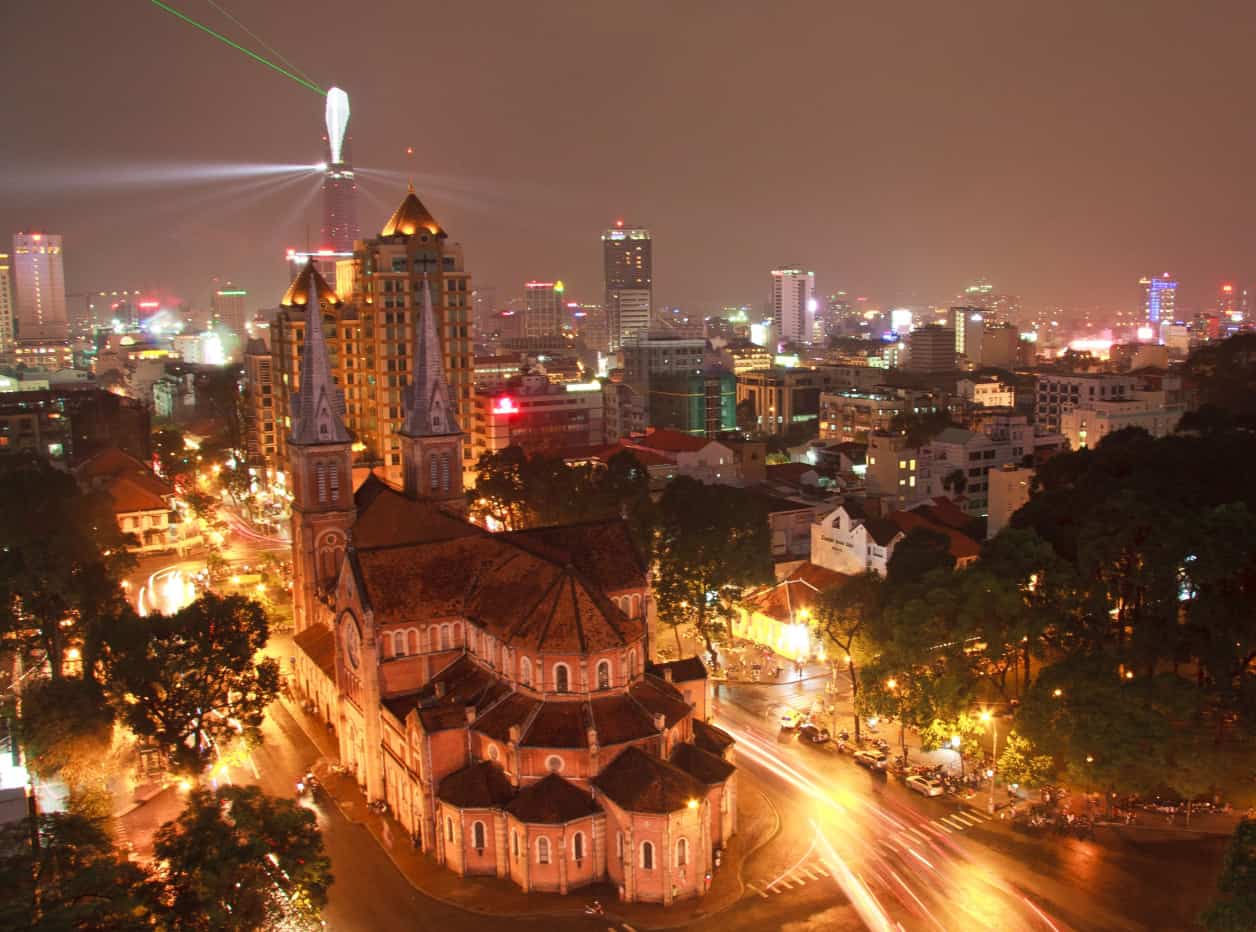 Địa điểm vui chơi buổi tối ở Sài Gòn - Hình 2