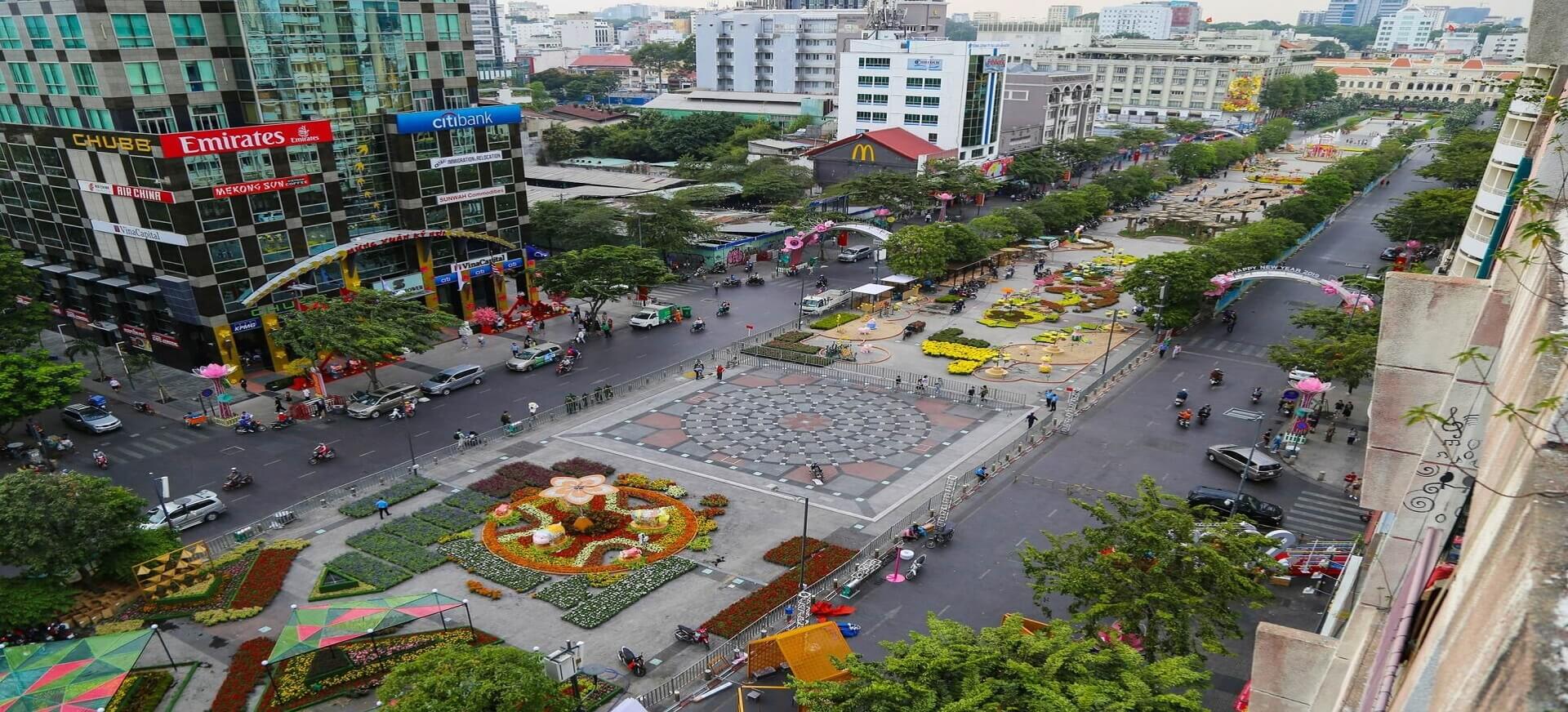 Đường Nguyễn Huệ - Hình 2