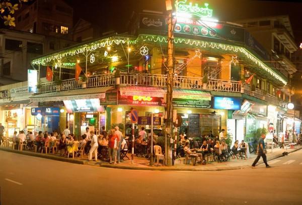 Khu phố Tây Phạm Ngũ Lão - Hình 3