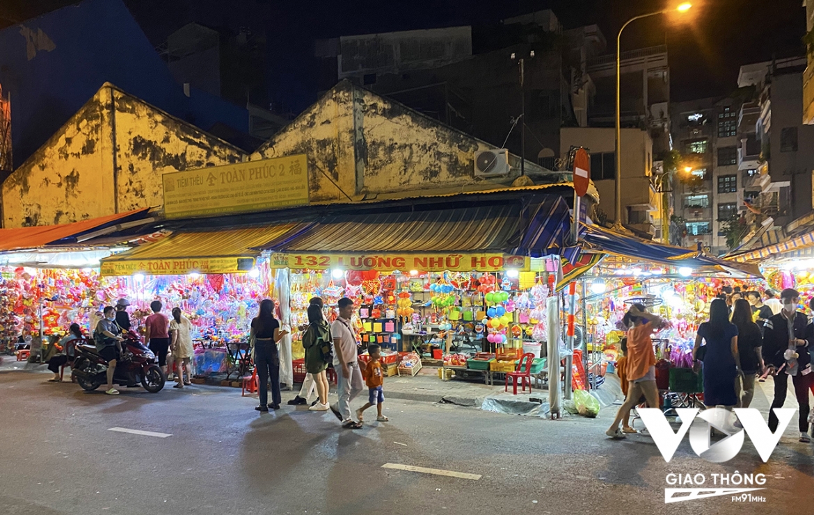 Khu phố đèn lồng Chợ Lớn - Hình 4